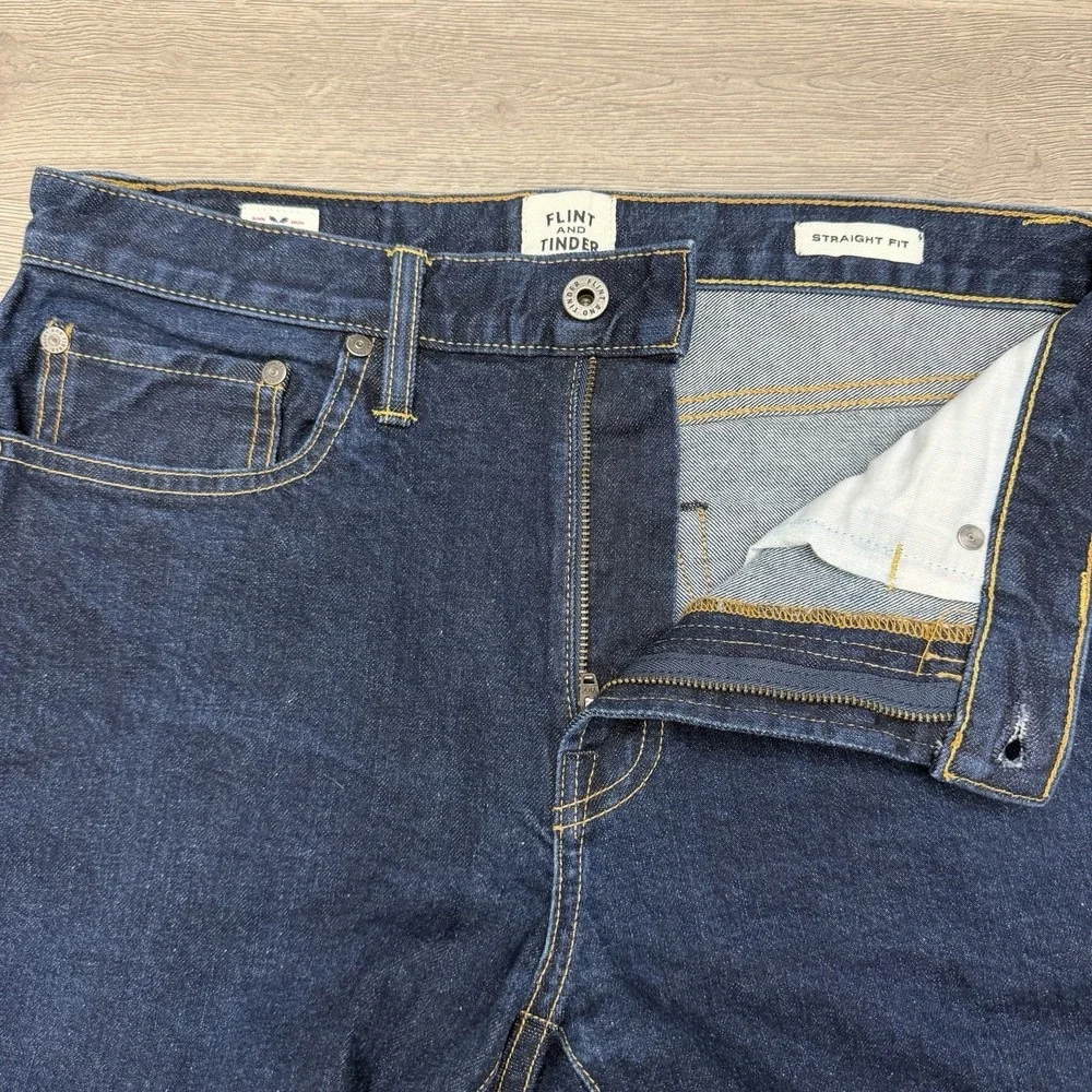Flint & Tinder 365 Jeans Mens 31x33 Slim Blue White Oak Cone Denim Dark Wash